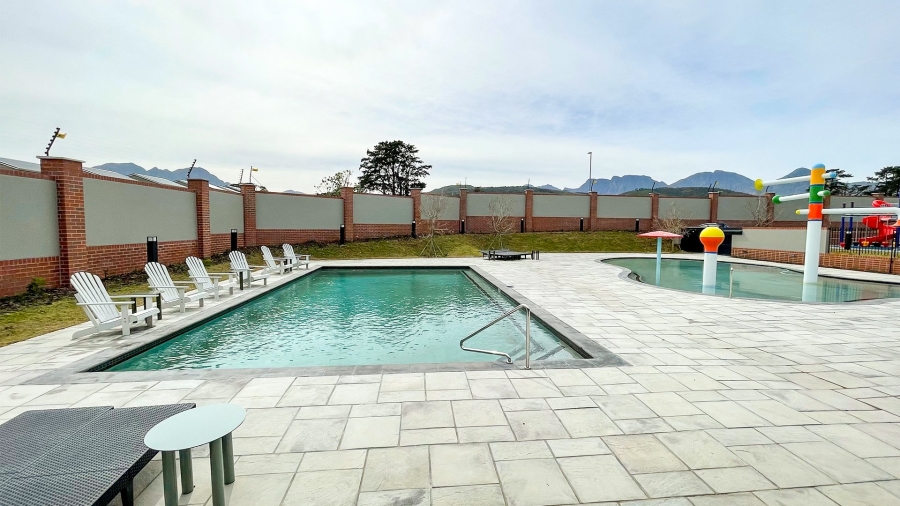 2 Bedroom Property for Sale in Heritage Park Western Cape